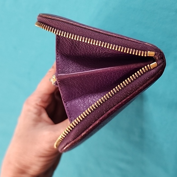 Prada Logo Zip Around Purple wallet - Picture 16 of 16